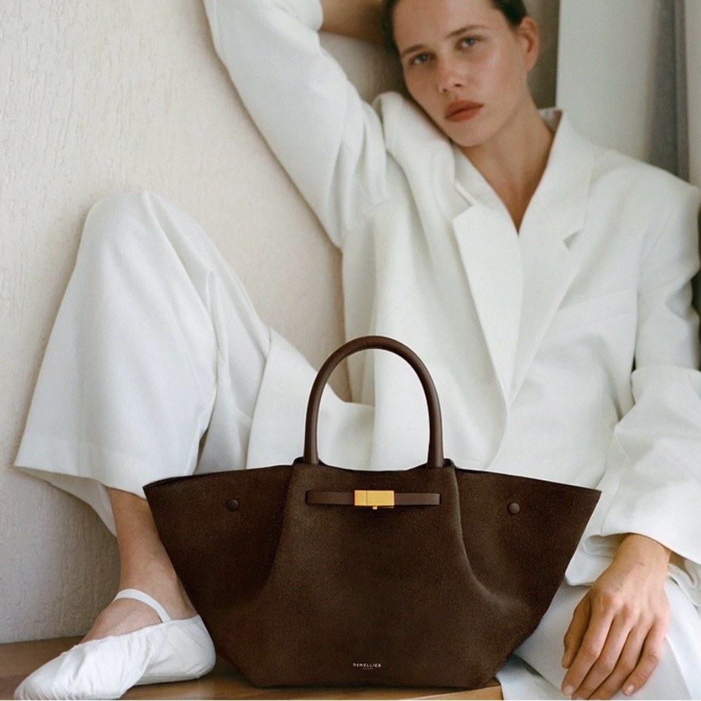 NWT Demellier The Midi Dark Moca Suede Tote Bag with Gold Accent - Picture 2 of 3